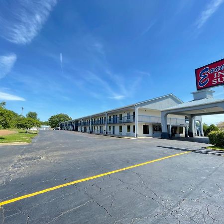 Excellent Inn & Suites Natchez Exterior photo